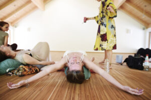 Schamretreat mit Victoria Louca und Freya Spangenberg